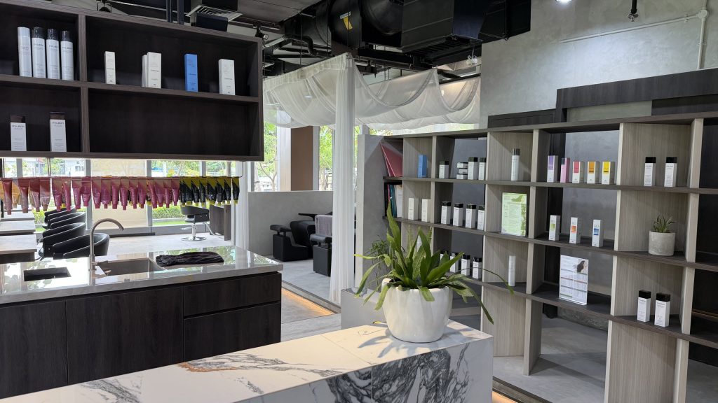 View from reception towards the shampoo area
